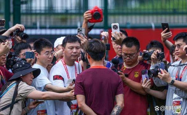 新赛季首仗将上演，球队备战热情高涨的简单介绍